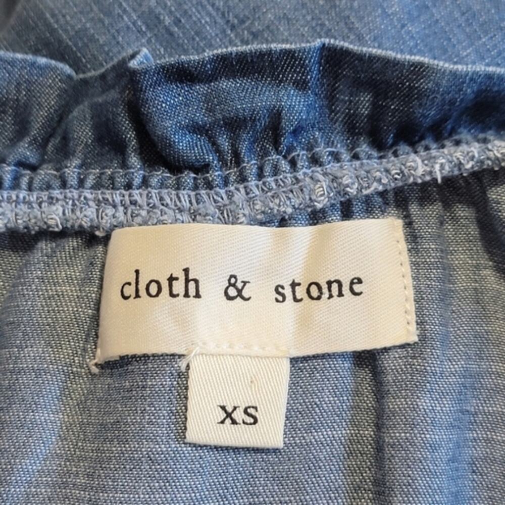 Cloth & Stone Chambray Denim Button Down V-Neck Shirt Top Casual Classic XS - Picture 11 of 14